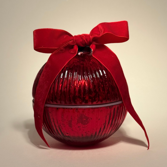Арома-свеча "Елочный шар", красная