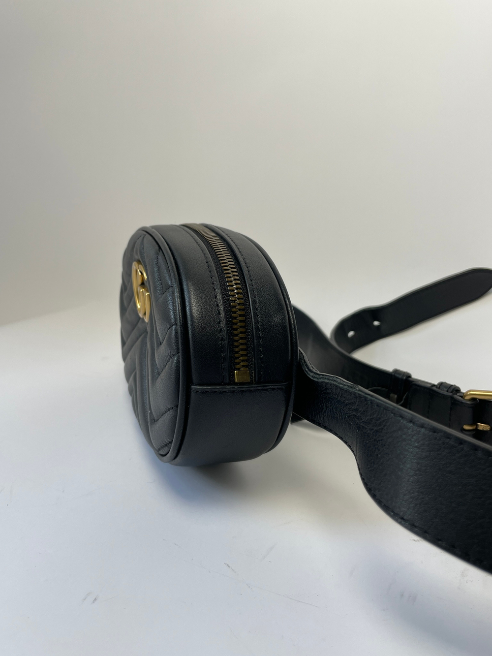 Сумка Gucci GG Marmont Belt Bag Matelasse Leather