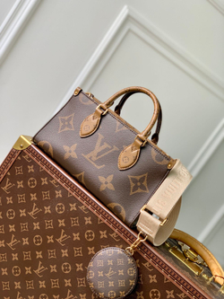 Louis Vuitton Onthego East West