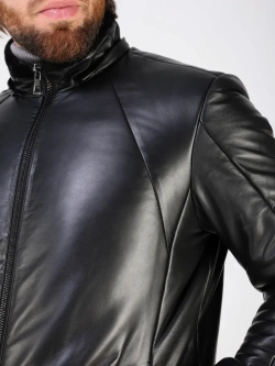 Куртка зимняя кожаная с капюшоном пуховик