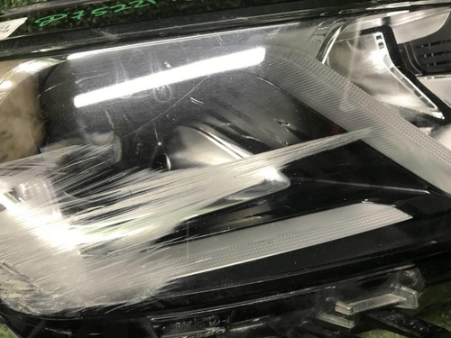 Битая Фара правая Geely Coolray (2019-2024) LED
