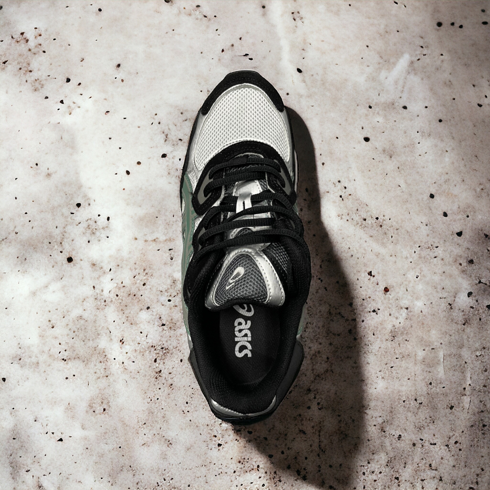 Asics GEL-NYC • White/Ivy