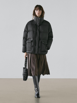 Massimo Dutti Стеганая куртка, черный