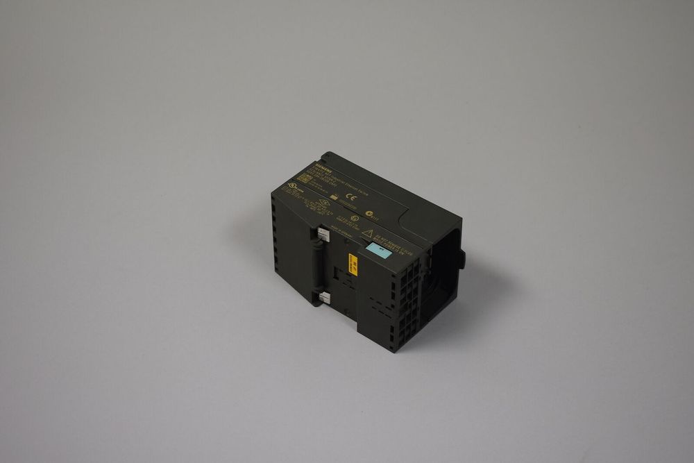 Промышленный коммутатор SIEMENS 6GK5204-2BC00-2AF2