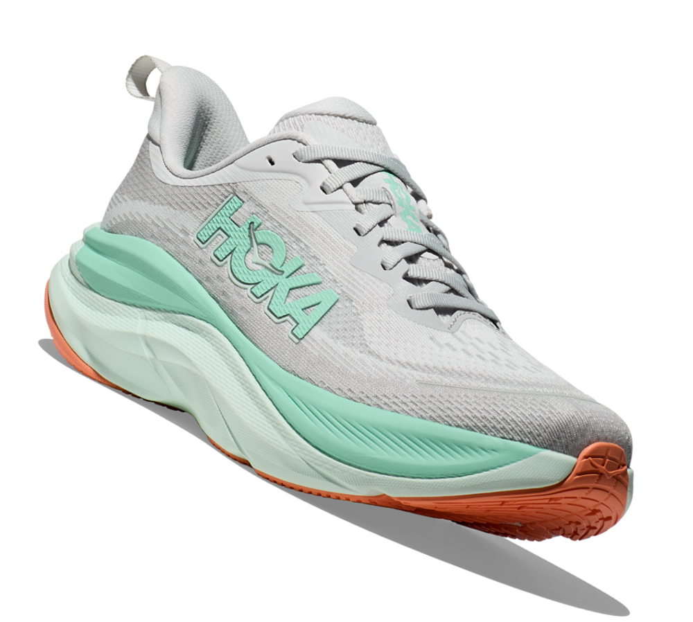 Кроссовки женские Hoka Skyflow