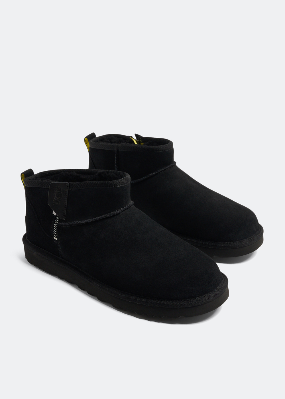 Ugg Ultra Mini ZIP - Black