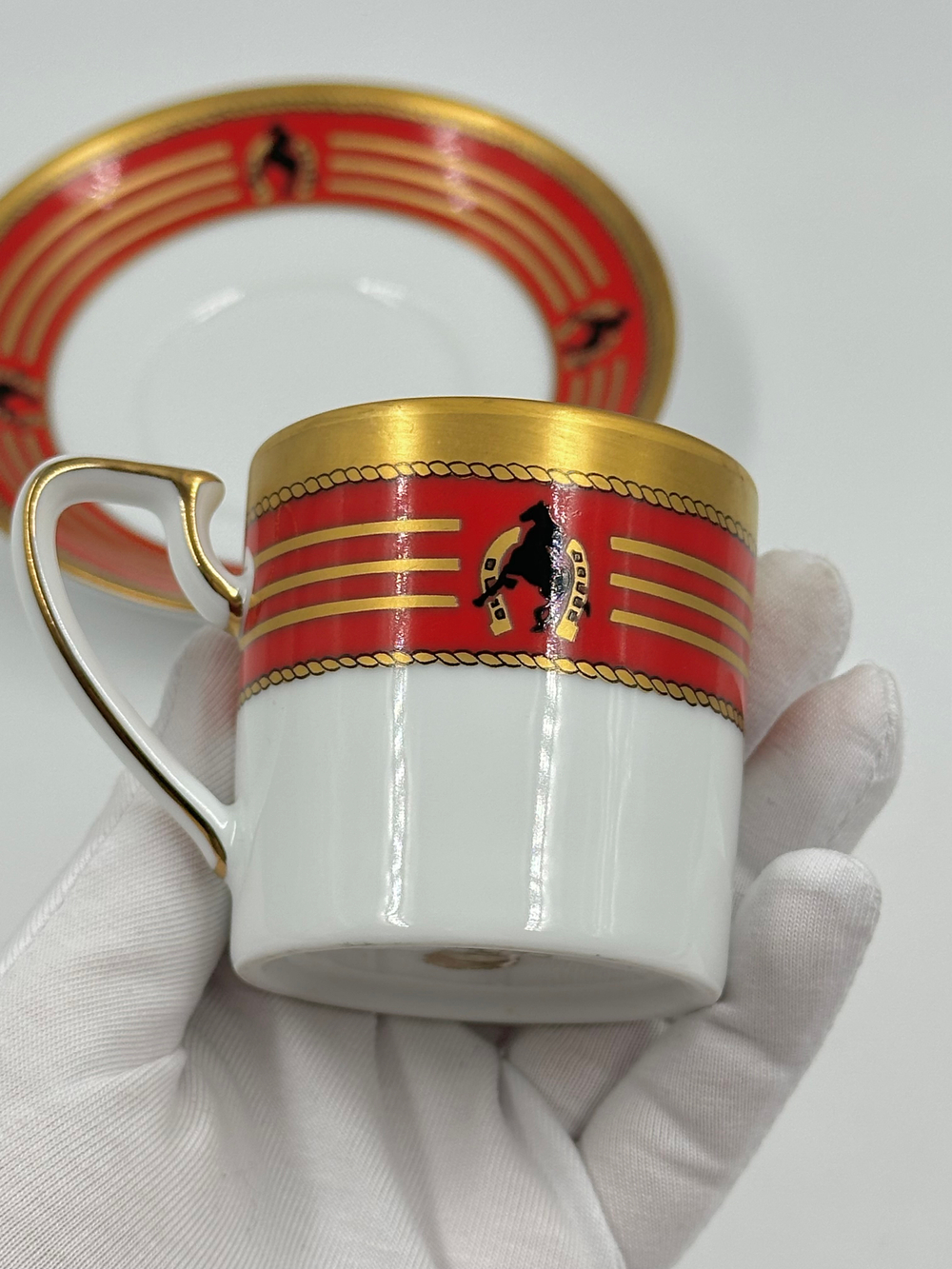 Кофейная пара Celine с красной каймой