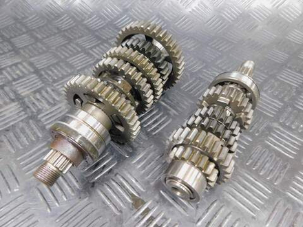 Коробка передач Kawasaki ZZR 400 98 052974