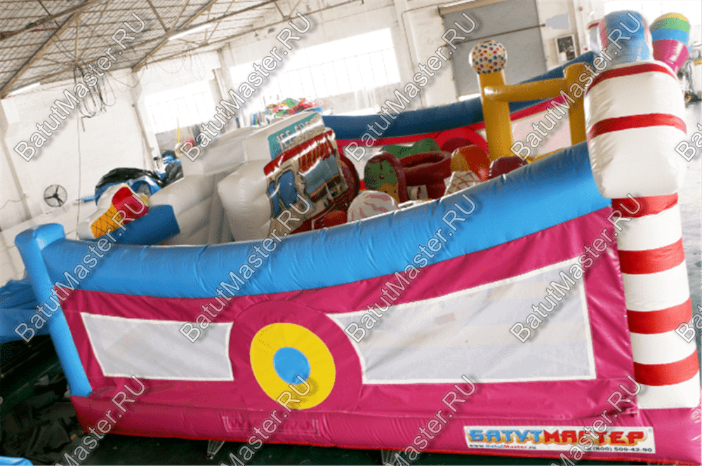 Коммерческий надувной батут "Мороженое" 8*6*4 м