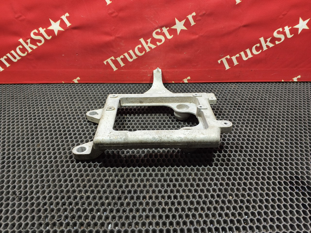 Кронштейн блока управления ECU 2022г.