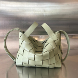 Bottega Veneta Small Bowling Cassette 22 cm