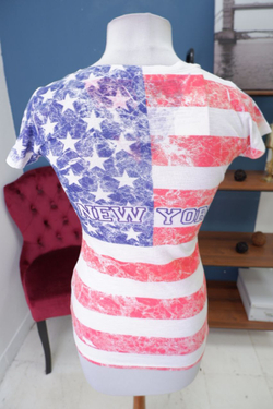 Футболка яркая 42-44 размер