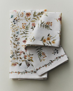 ZARA HOME КУХОННЫЕ ПОЛОТЕНЦА С ЦВЕТОЧНЫМ ПРИНТОМ (НАБОР ИЗ 2 ШТ.), ЗЕЛЕНЫЙ