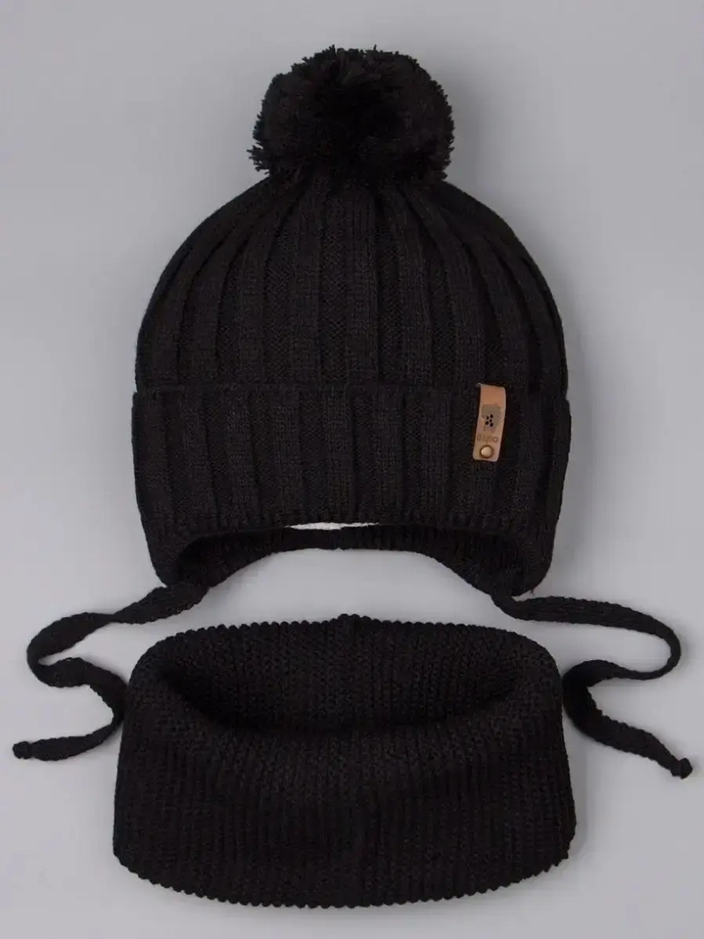 Шапка для мальчика со снудом осенняя