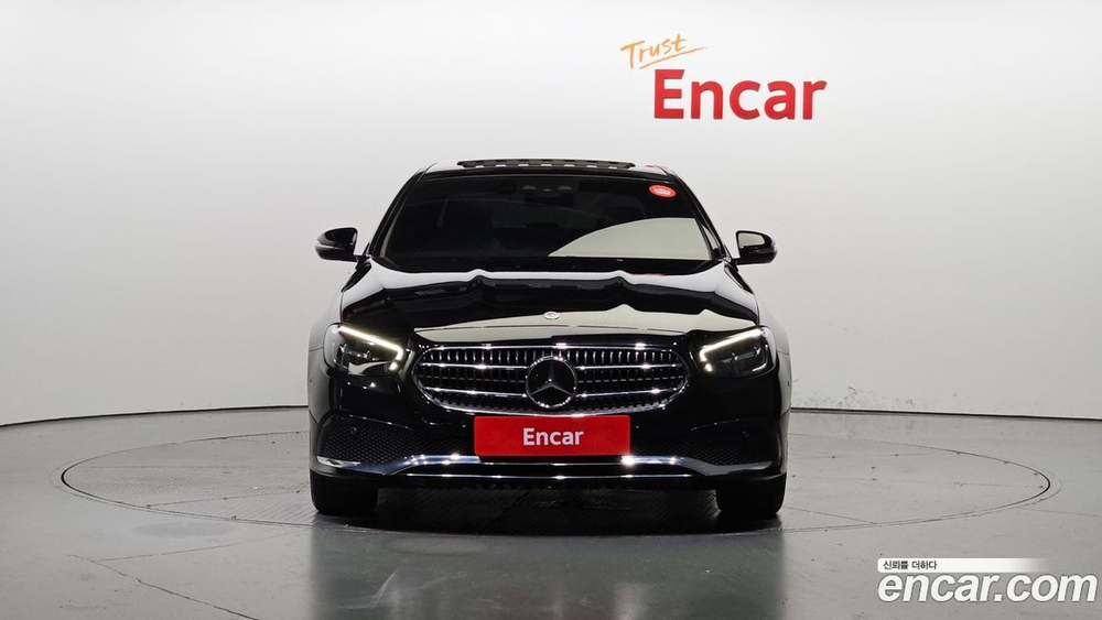 Mercedes-Benz E-Class W213 E250 Avangarde (01.2021)