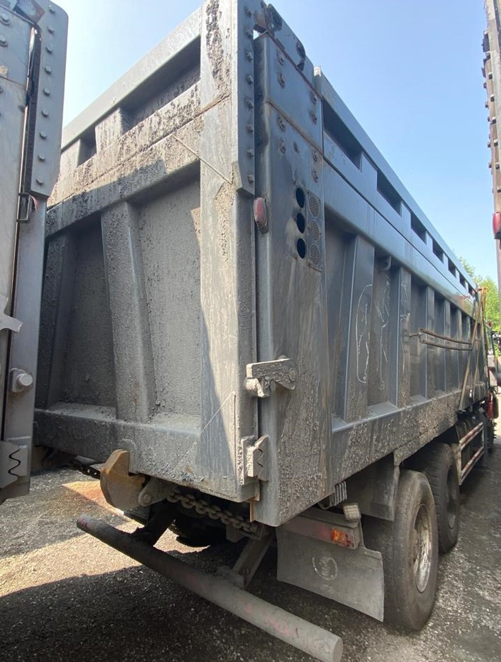 Shacman (Shaanxi) SX* 8x4 Самосвал SX331863366 (Дизельный, 12,5 л, 544 л.с., МТ)