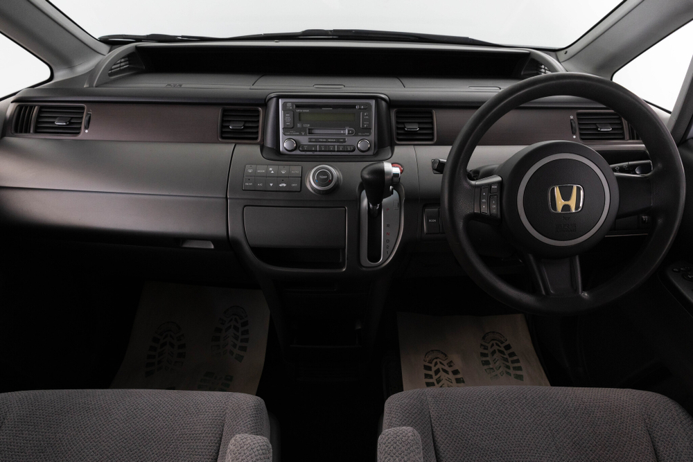 Honda Stepwgn, 2012 год