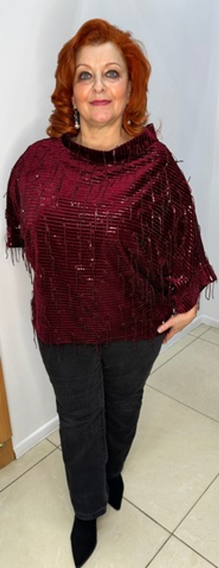 Нарядный блузон-туника с блестящими пайетками