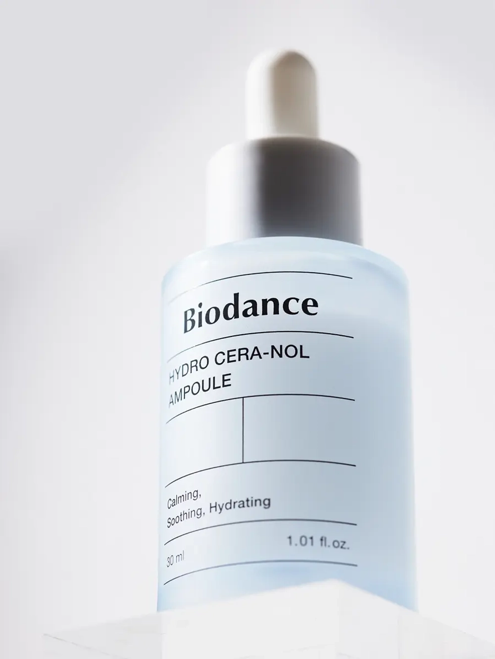 Biodance Увлажняющая сыворотка с гиалуроновой кислотой и пантенолом Hydro Cera-nol Ampoule 50 мл