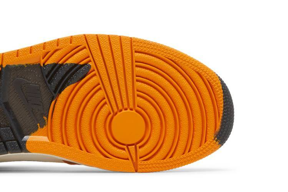Кроссовки Jordan Air Jordan 1 Element Gore-Tex "Light Curry" 3M