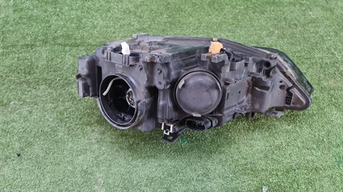 Битая Фара правая Audi A4 4 B8 (2011-2015) ксенон