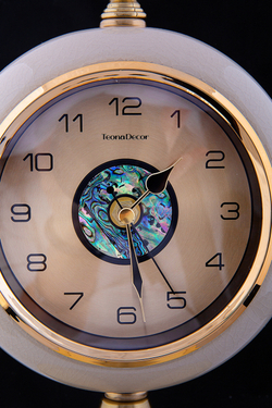 Настольные часы Montre TD5102 White