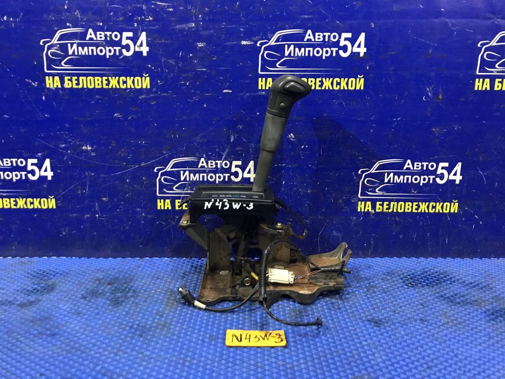 Селектор АКПП MITSUBISHI CHARIOT 1994