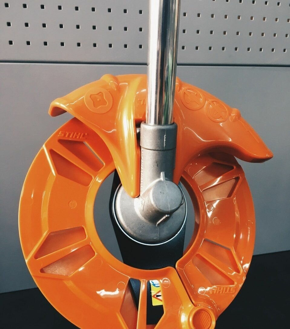 Триммер STIHL FS55 бензиновый, ширина скашивания 55см, полная комплектация с катушкой и ножом ОРИГИНАЛ