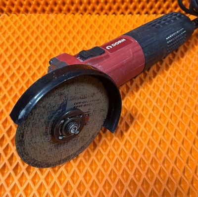 Болгарка (УШМ)  DORN-1573B