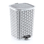 Ведро мусорное с педалью 6 л плетёное белшт