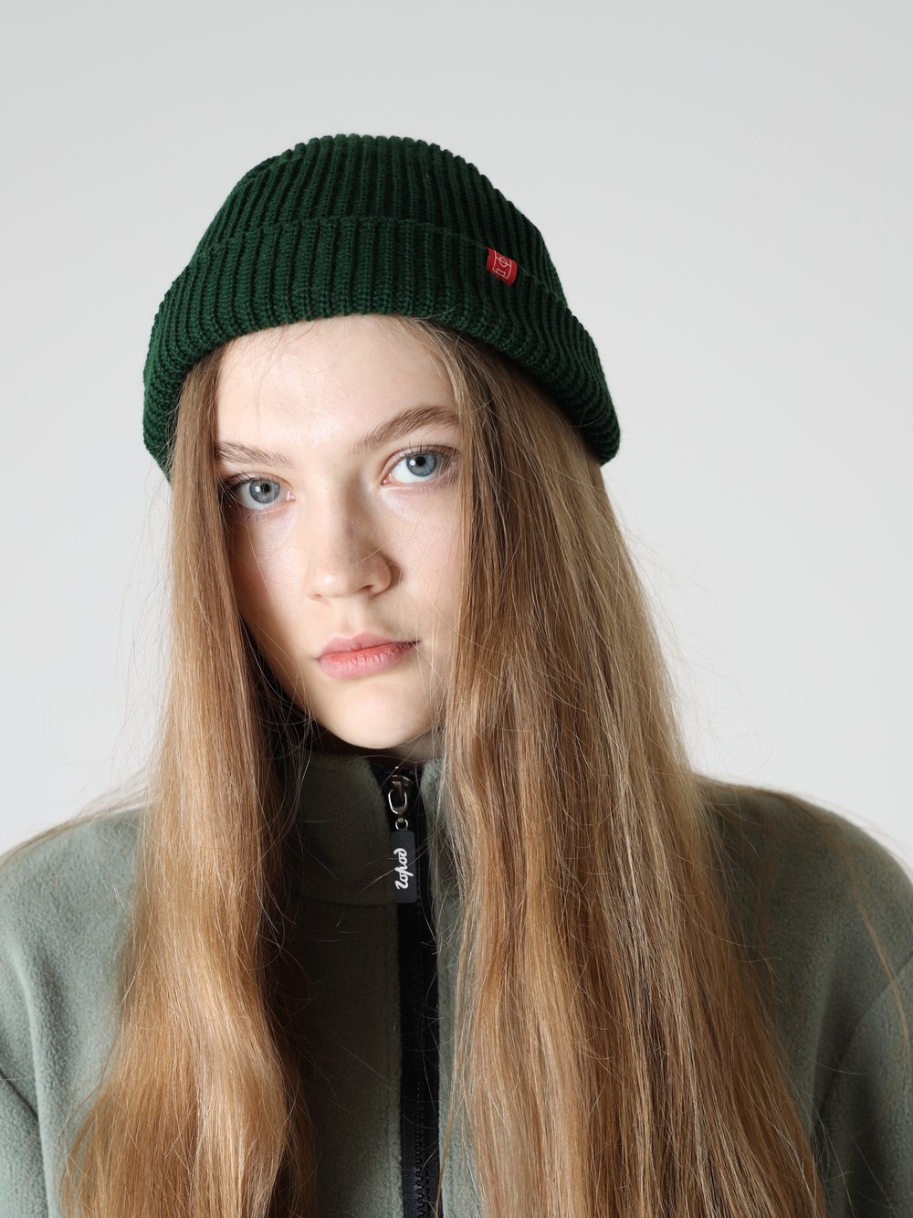 Шапка короткая темно-зеленая Город Горький