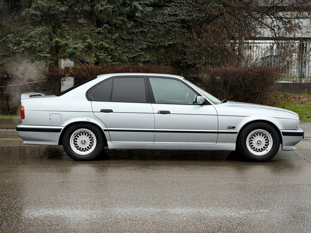 BMW 525i