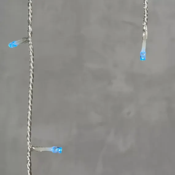 Светодиодная бахрома 3*0.5 м., 3 батарейки типа D 4.5V, 100 LED ламп небесно голубого цвета, прозрачный силикон, LTC (ECC100-10-8SB)