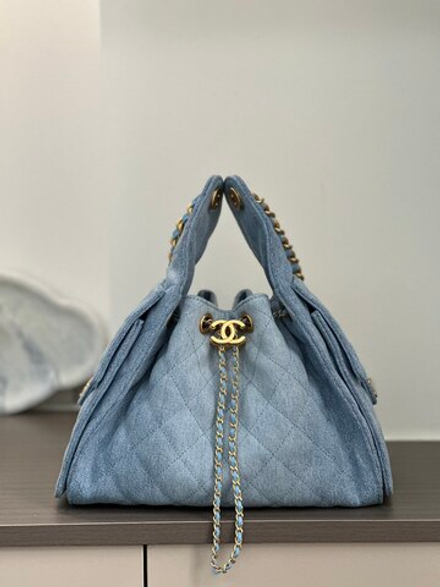 Chanel 25 Small Handbag 30 cm