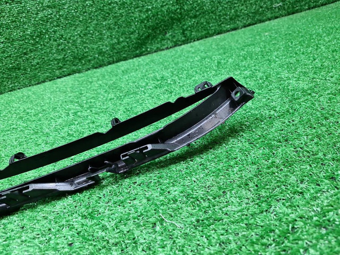 Накладка переднего бампера левая Lexus RX 4 19-22