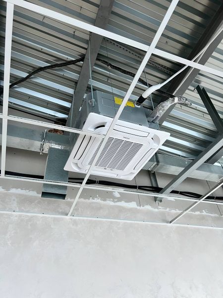 Демонтаж кондиционера Демонтаж кондиционера