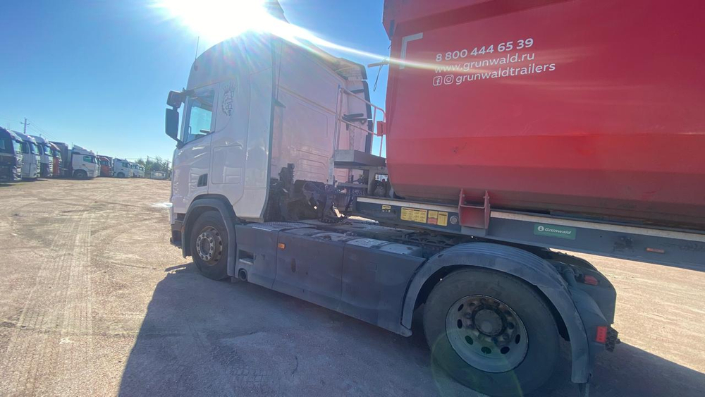 Scania R 4x2 Седельный тягач R450A4x2NA (Дизельный, 12,7 л, 450 л.с., АТ)