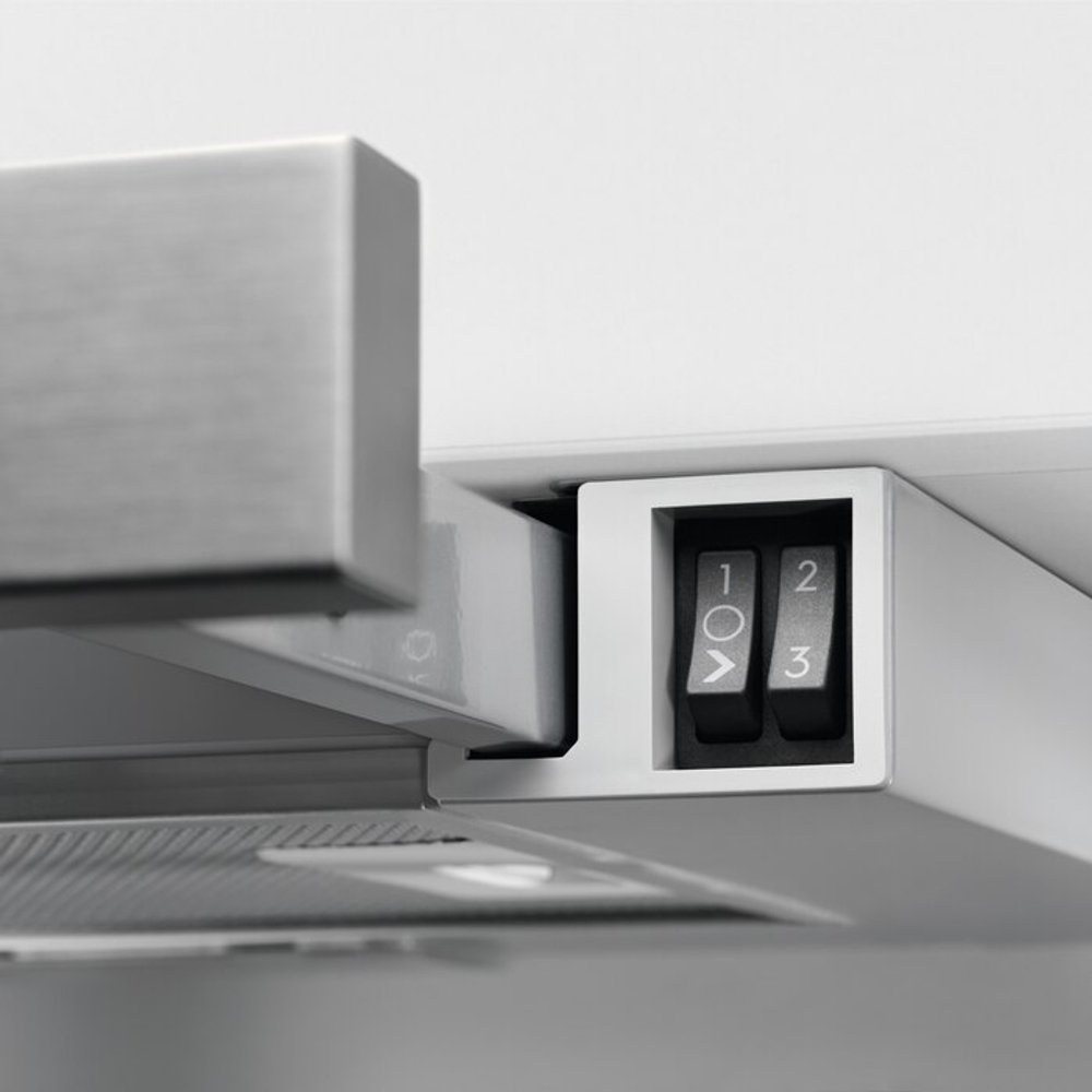 Встраиваемая вытяжка Electrolux LFP 216 S