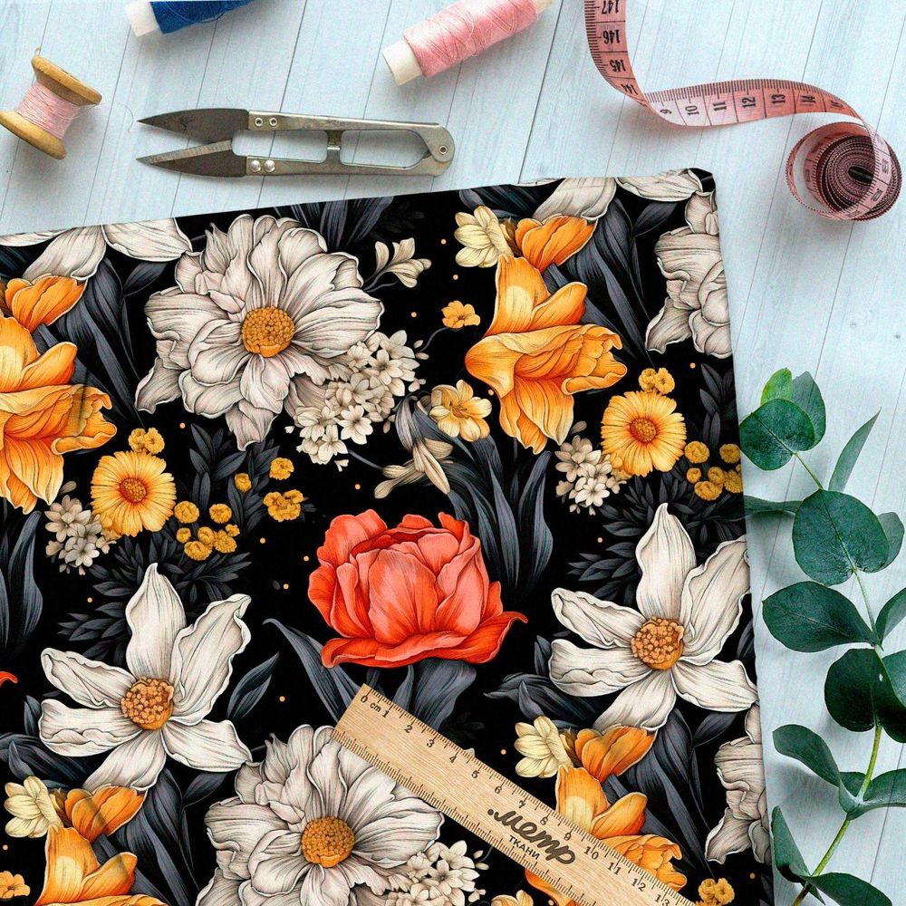 Ткань премиум шифон яркие цветочные акценты на черном