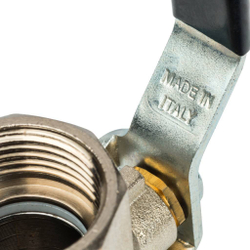 Кран шаровой муфта/резьба полнопроходной (рычаг) 20