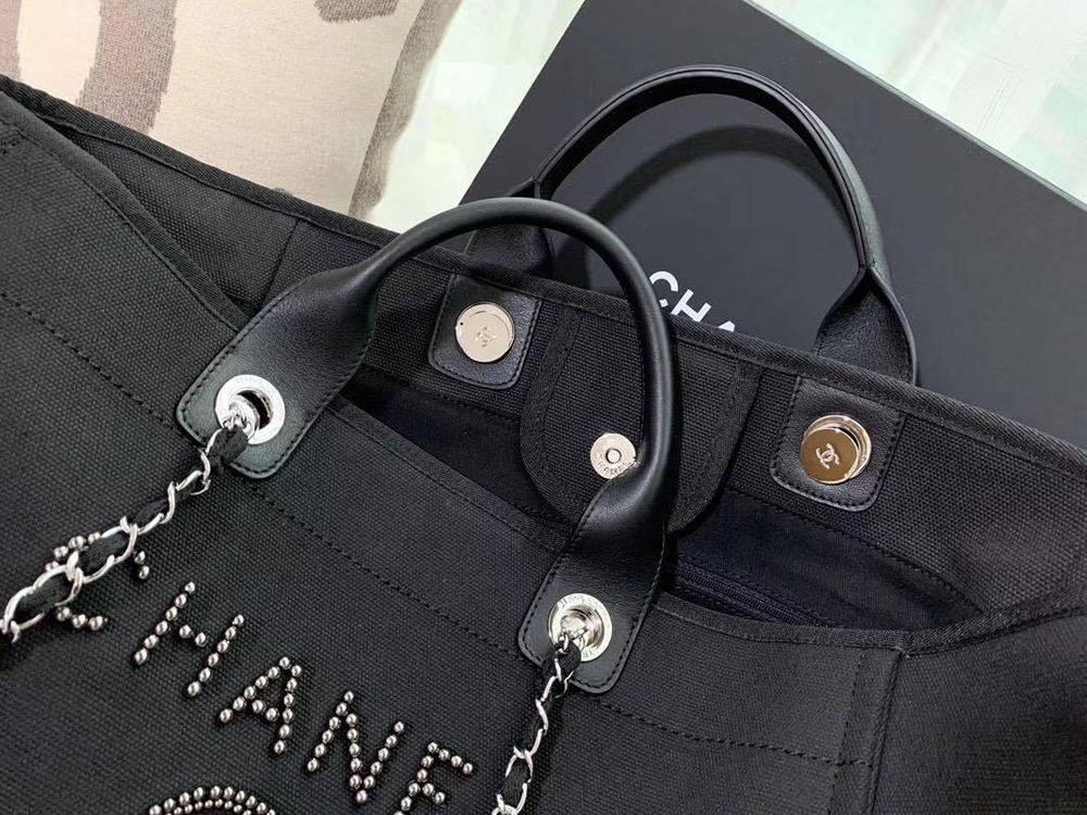 Chanel Shopping Bag