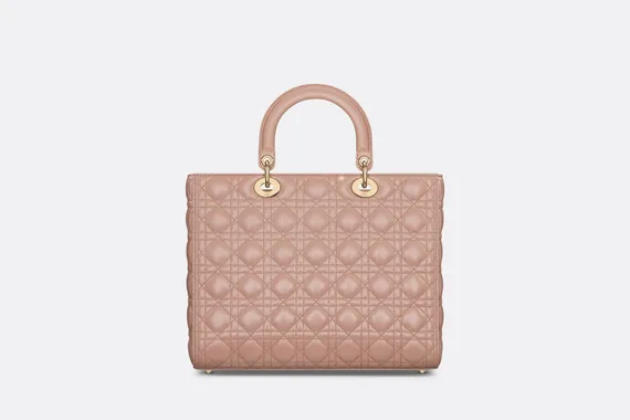 Сумка Dior Lady Dior, модель большого формата