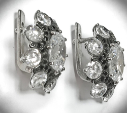 Ювелирные серьги Эстерелла