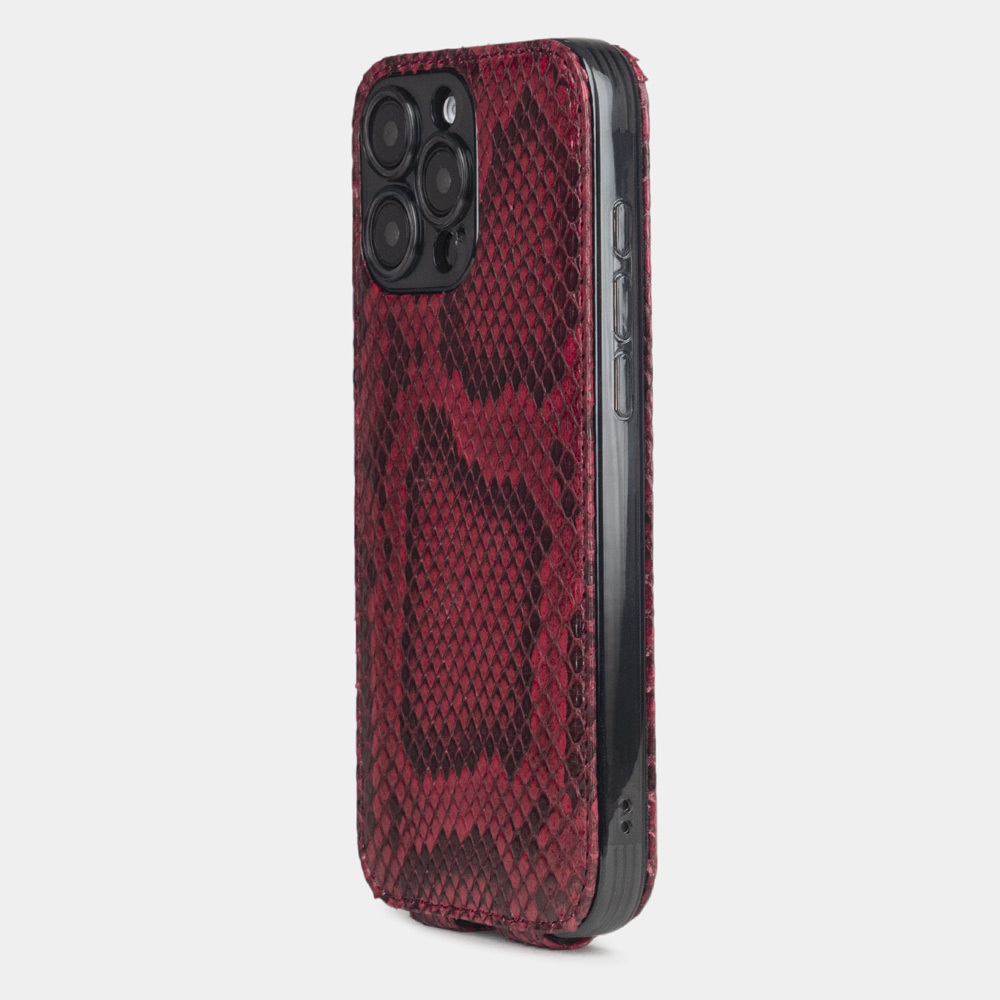 Чехол для iPhone 16 Pro Max кожаный, питон малинового цвета