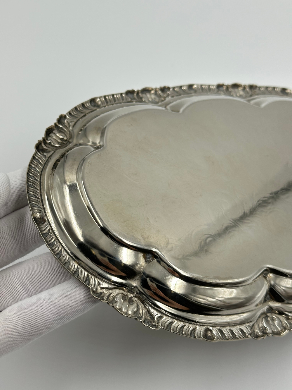 Поднос посеребренный