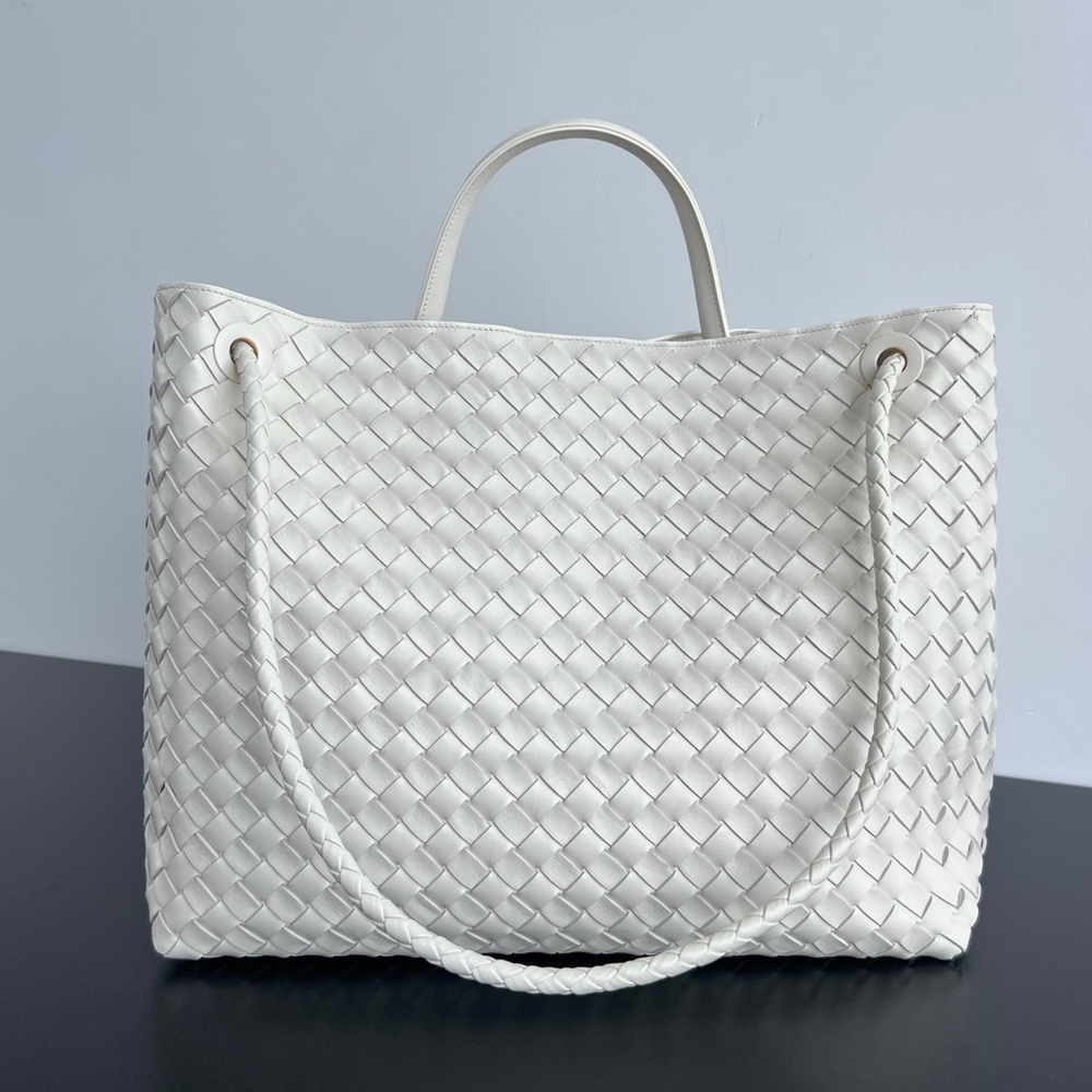 Bottega Veneta Large Andiamo 42 cm