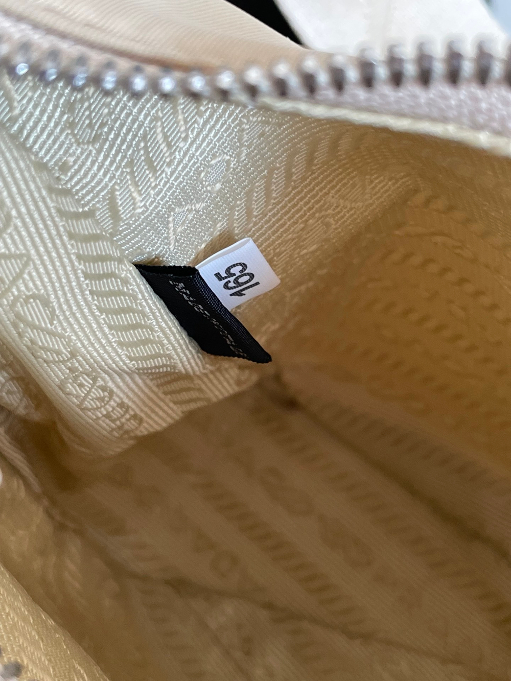 Prada Re-Edition 2005 Nylon Bag