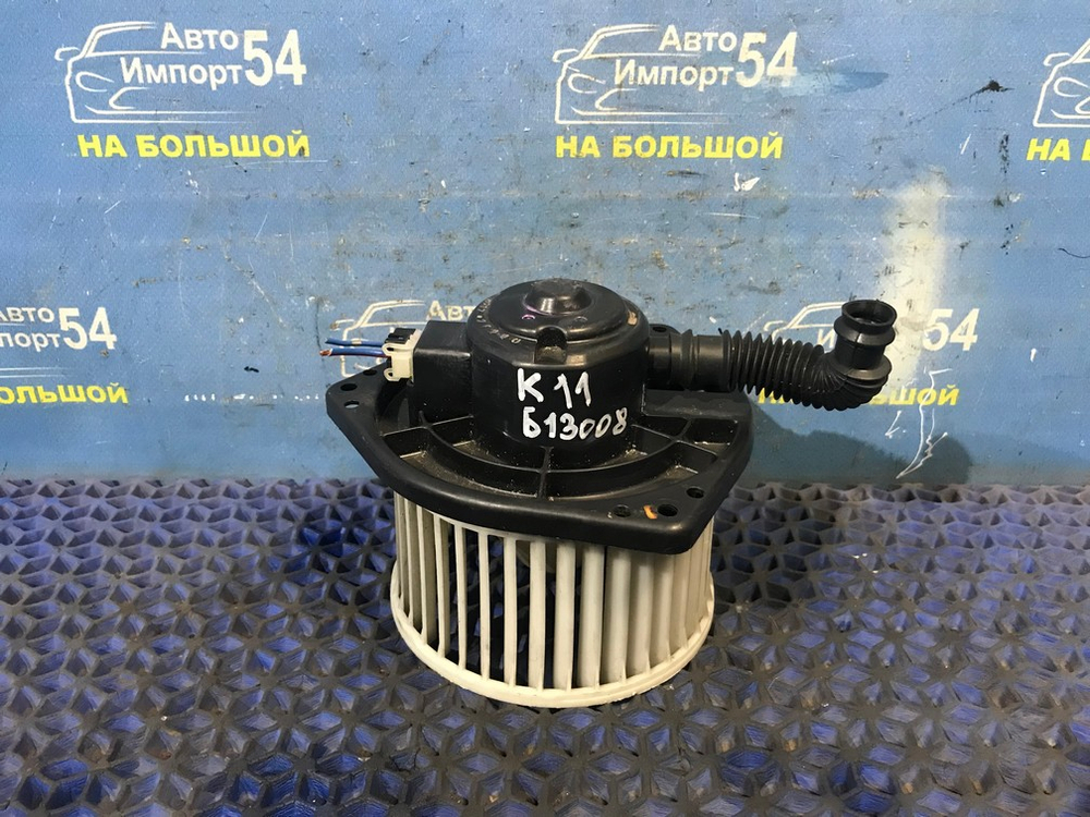 Моторчик печки NISSAN MARCH 1992-2002