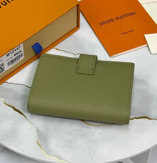 Кошелек Louis Vuitton Low Key, зеленый