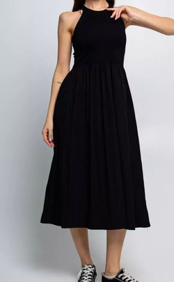 Черное летнее платье хлопок 35 %